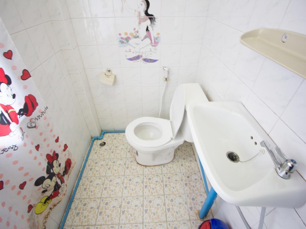 Chaiwat Resort Laem Sing Habitación foto