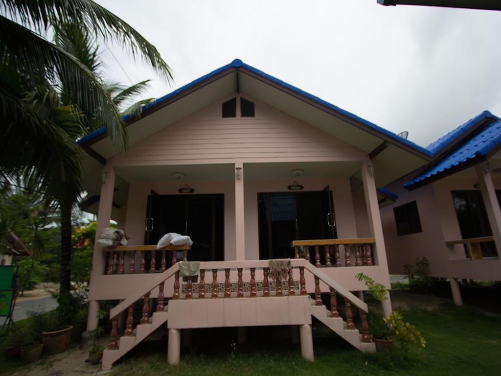 Chaiwat Resort Laem Sing Habitación foto