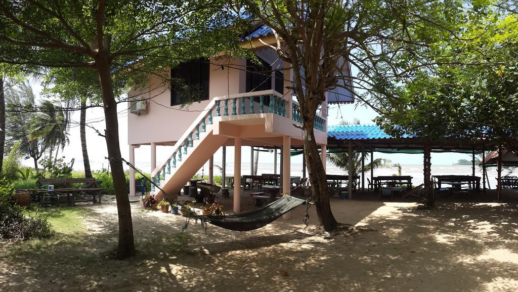 Chaiwat Resort Laem Sing Exterior foto